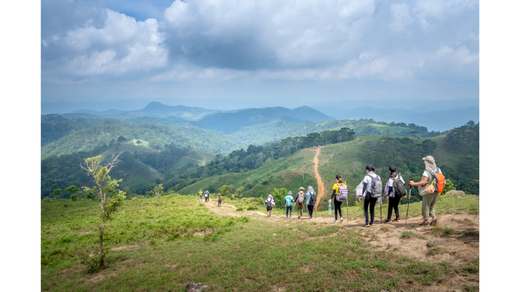 4 practical outdoor activities to improve leadership skills